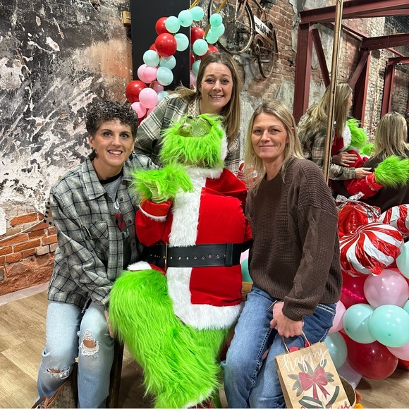 Meet your Posher, Jamie - Picture 1 of 13